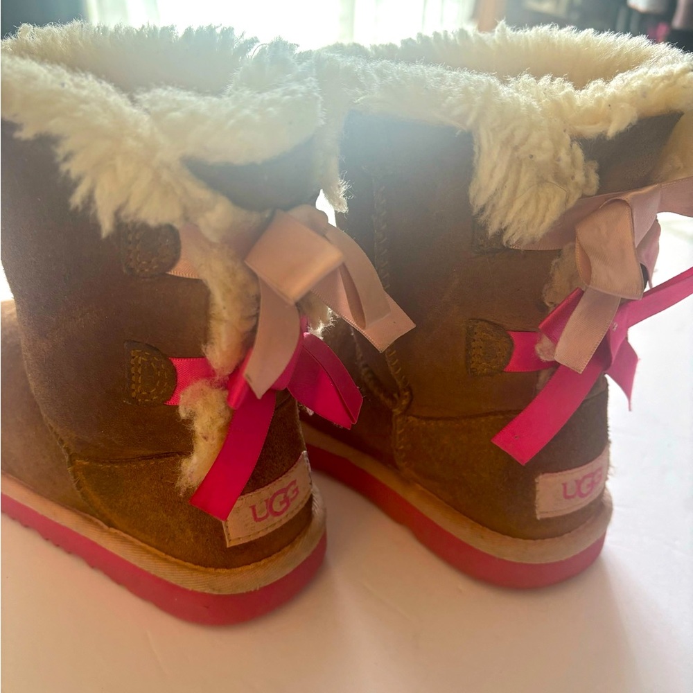 Ugg | Ugg  girls boots size 13. With pretty bows.
